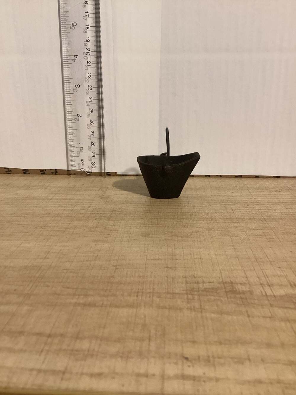 Vintage Cast Iron Miniature Coal Hod Skuttle Fireplace Accessory Toy